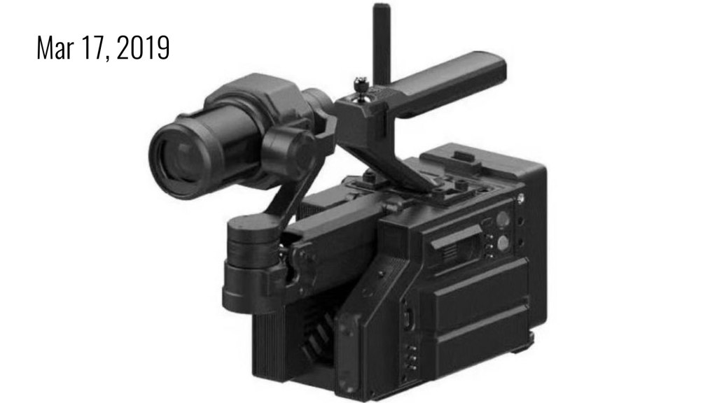 Caméra portative stabilisée à cardan à 3 axes DJI (concept).  Ancienne photo de mars 2019